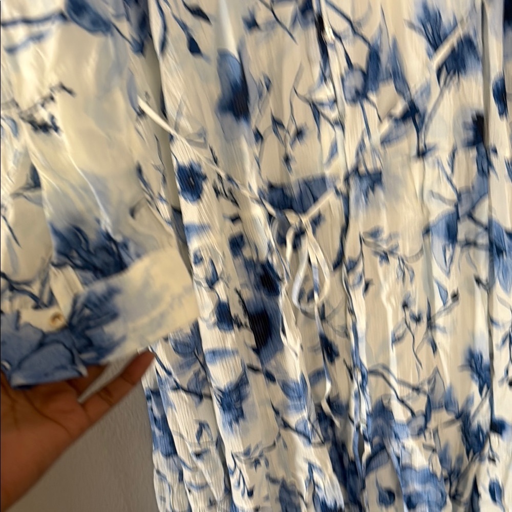H&M oversized viscose blend crinkled gauzy Blue Floral Maxi Dress watercolor - Picture 6 of 12